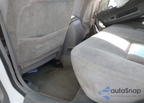 2003 Toyota Camry Le z USA, uszkodzony, nr VIN 4T1BE30K03U258251